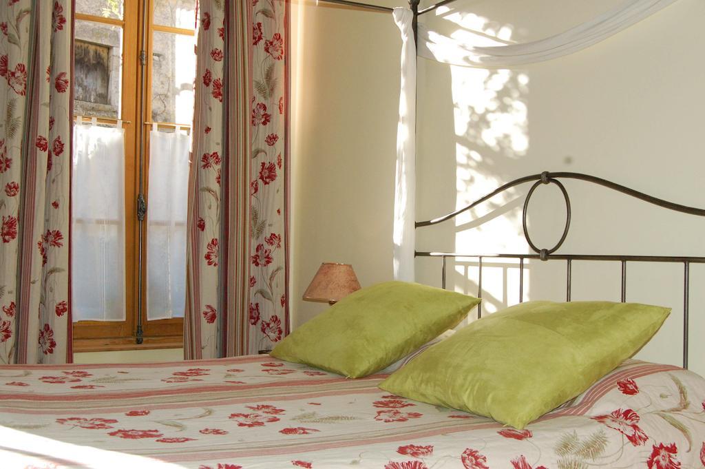 Hotel Du Donjon Aulnay  Стая снимка